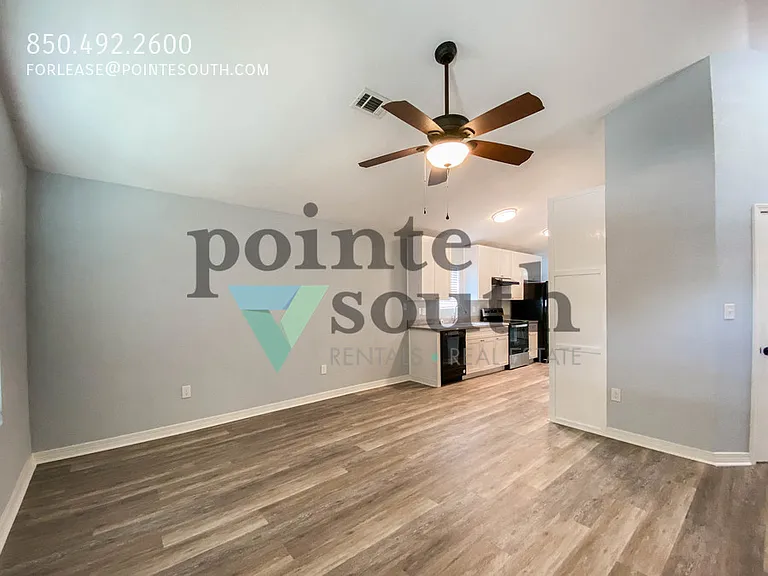 5315 McGrits Blvd — Photo 4