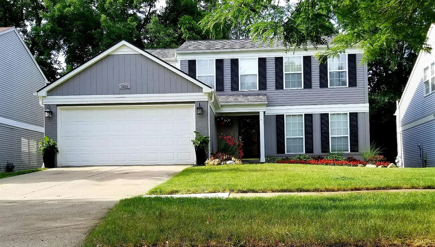 3234 Roon The Ben Dr photo 1