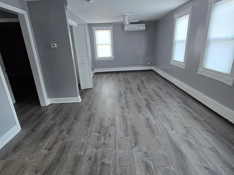 145 Windmill St — Photo 13