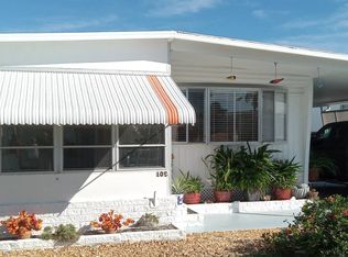 109 Pier J, Naples, FL 34112