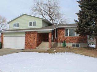 1972 Park Dr, Douglas, WY 82633