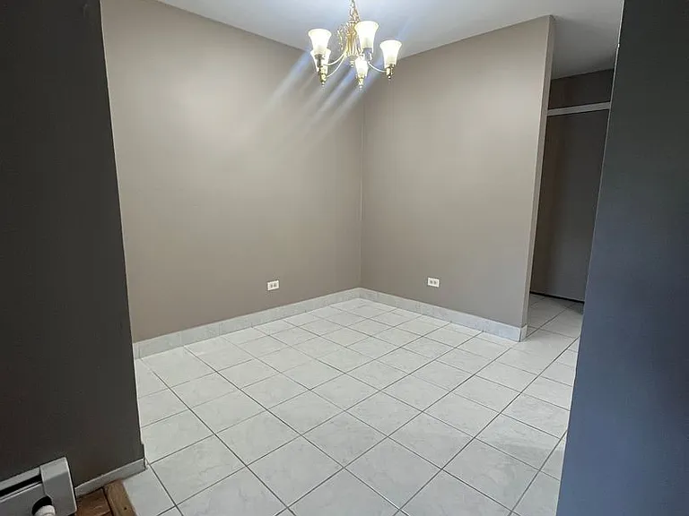 2342 W Nichols Rd — Photo 8