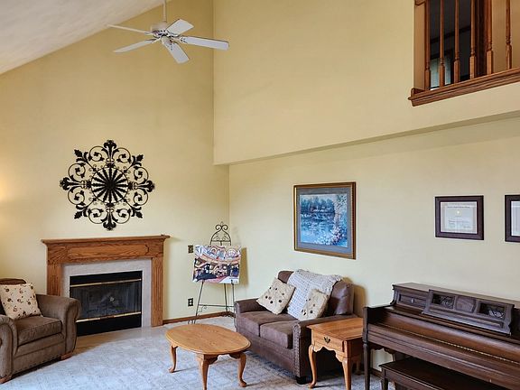 4th image of 1021 Burnwyck Dr