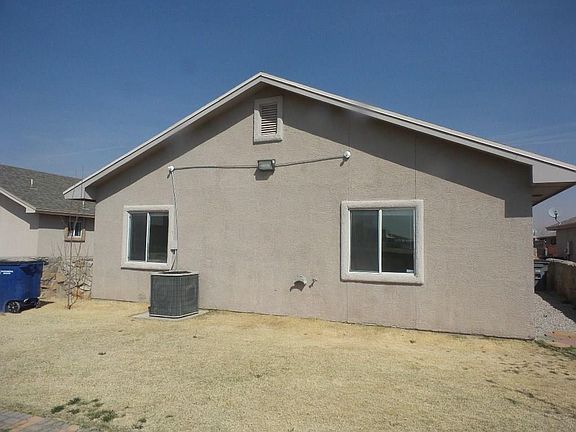 2nd image of 14416 Jacinto Ramos Ave