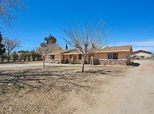 9392 Pecan Ave, Hesperia, CA 92345