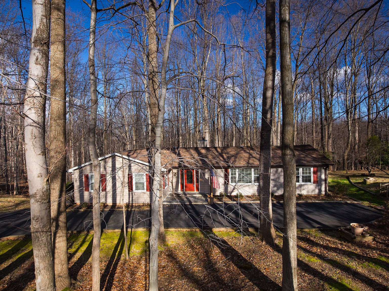 12912 Yates Ford Rd, Clifton, VA 20124 Zillow