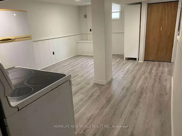 29 Rupert St #BASEMENT — Photo 2
