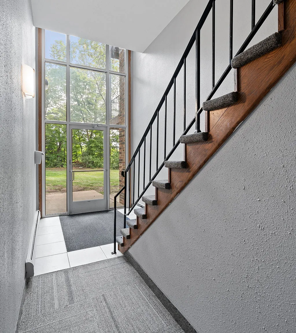 The Edge Apartments — Photo 1