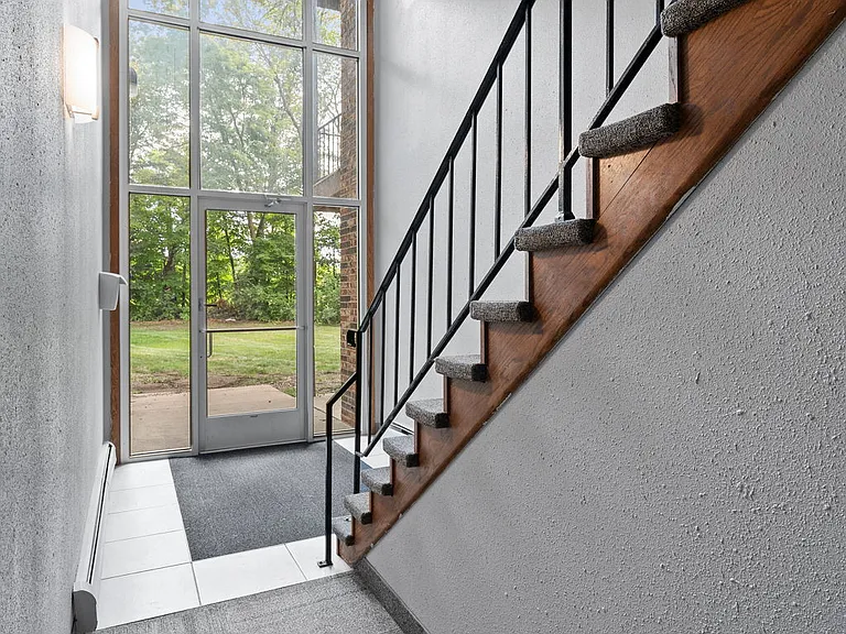 The Edge Apartments — Photo 1