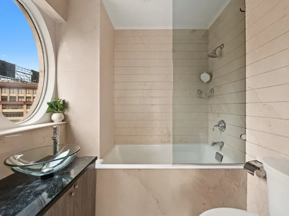 189 Bridge Street image 7 of 8