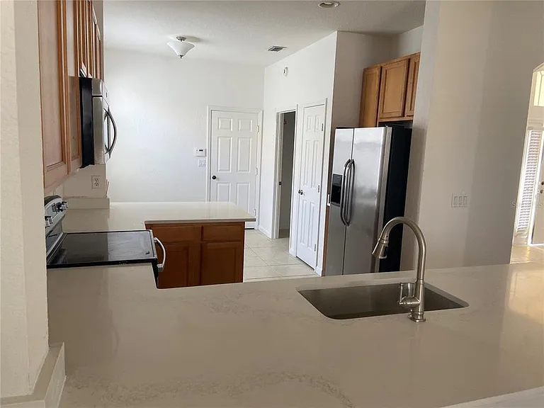 3576 Maple Ridge Loop — Photo 9