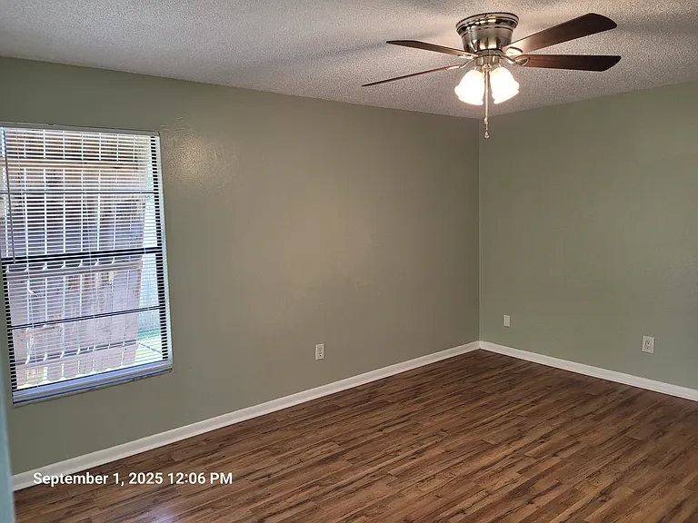 2329 SE 6th Ln #A — Photo 17