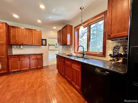 Kitchen1 - downstairs