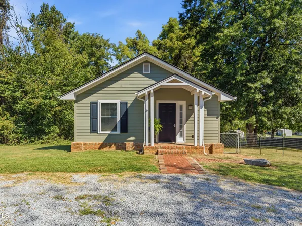 179 Lynn Ln, Johnson City, TN 37604