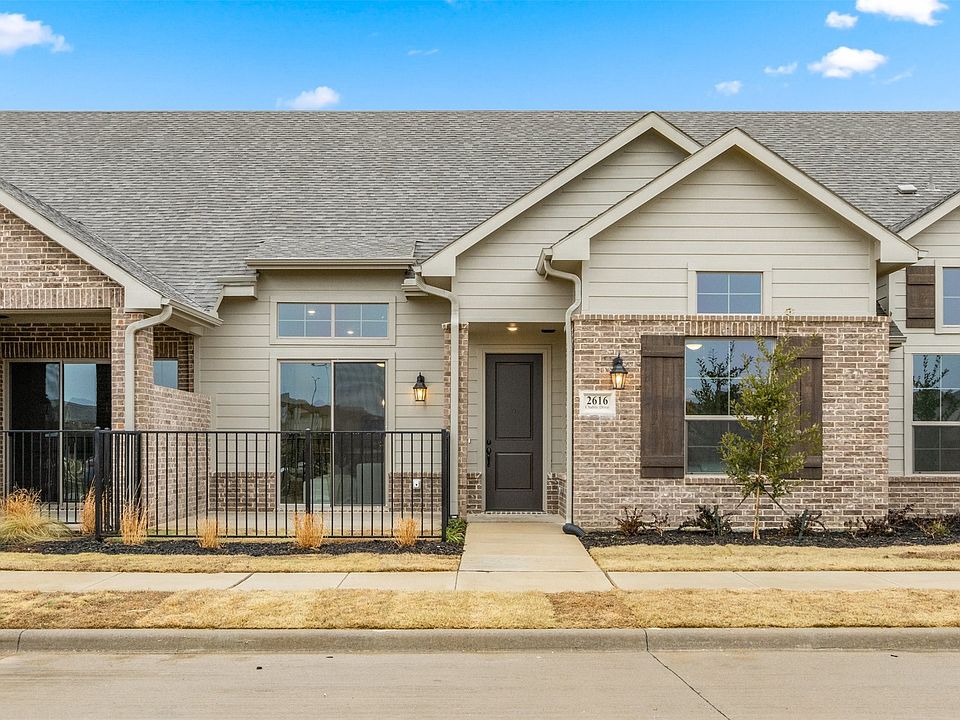 1st image of 2616 Chablis Dr