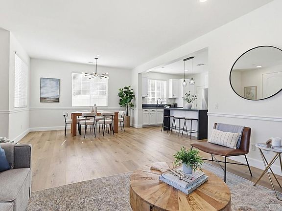 5th image of 1720 Santa Ivy Ave