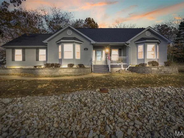 9618 E Vista Dr, Hillsboro, MO 63050