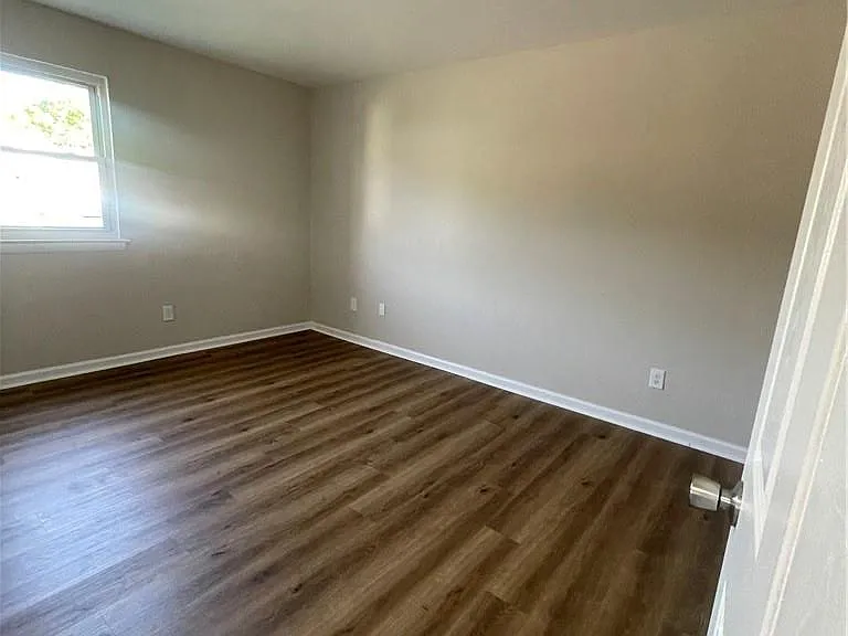 719 Marvin Ave #105 — Photo 25