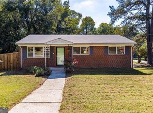 1661 Barrett Dr NW, Atlanta, GA