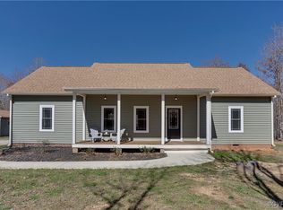 230 Agee Ln, Cumberland, VA 23040