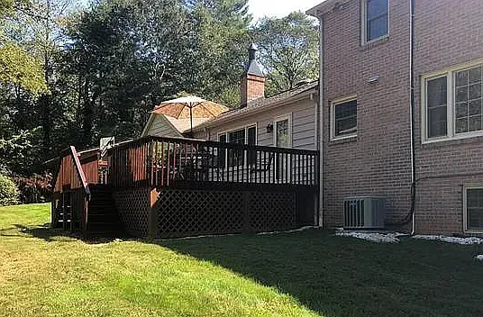 106 Woodside St — Photo 3