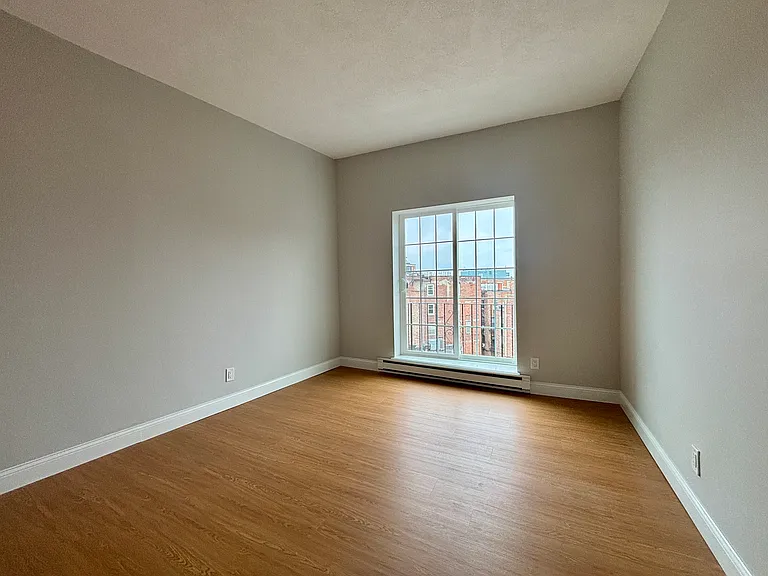 440 Hanover St #5A — Photo 8