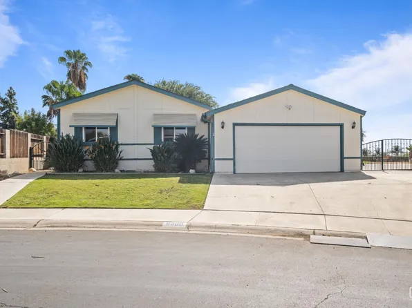 9000 Eastwind Cir, Bakersfield, CA 93306