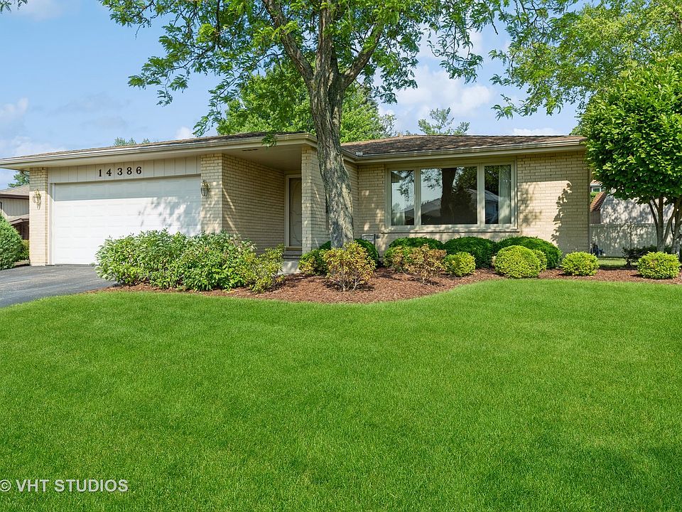 1st image of 14386 Pinewood Dr