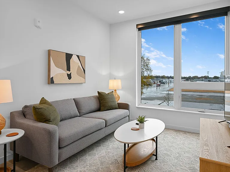The Common Place Apartments — Photo 31