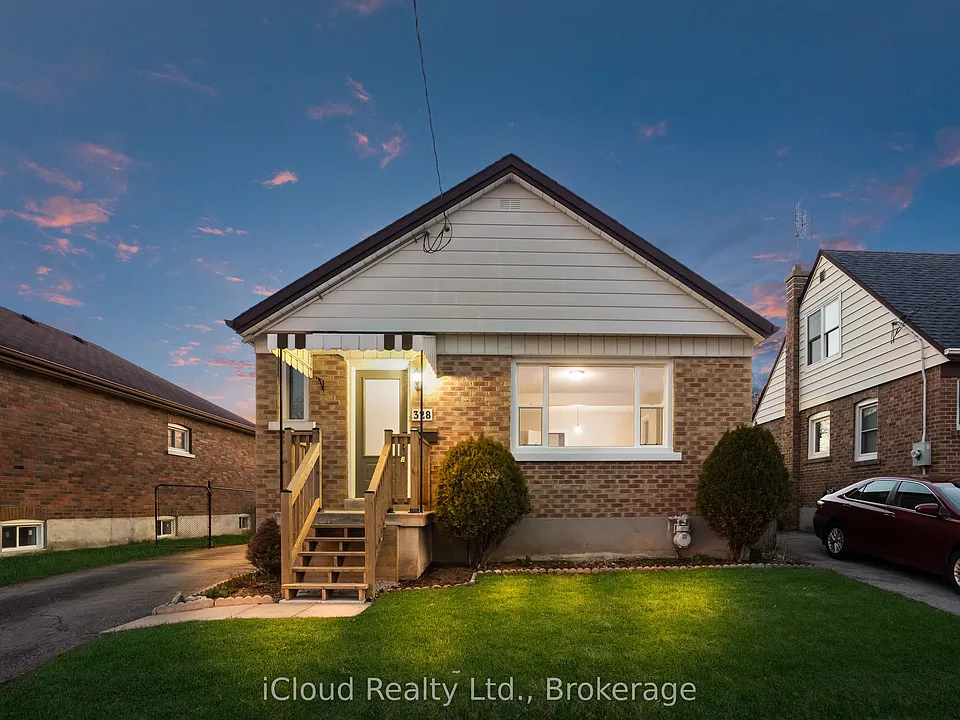 328 Wilson Rd S #LOWER