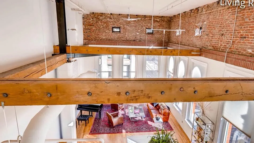 2 bed, 2200 sqft, $7,500 — Photo 2