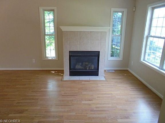 5th image of 8448 Cliffview Cir