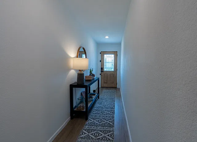 4 bed, 1674 sqft, $2,500 — Photo 4