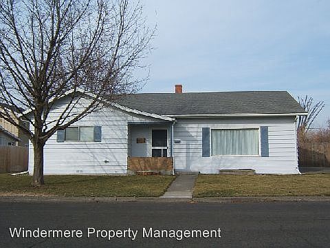 1st image of 429 SE Mountain View Dr