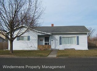 429 SE Mountain View Dr, College Place, WA 99324