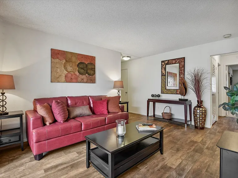 Riverview Ranch Apartments — Photo 50