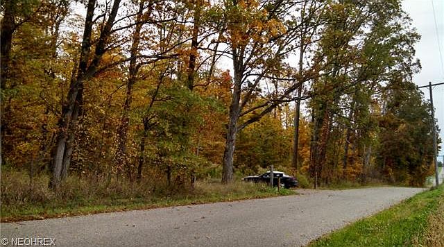 2nd image of 2822 Ben Fulton Rd
