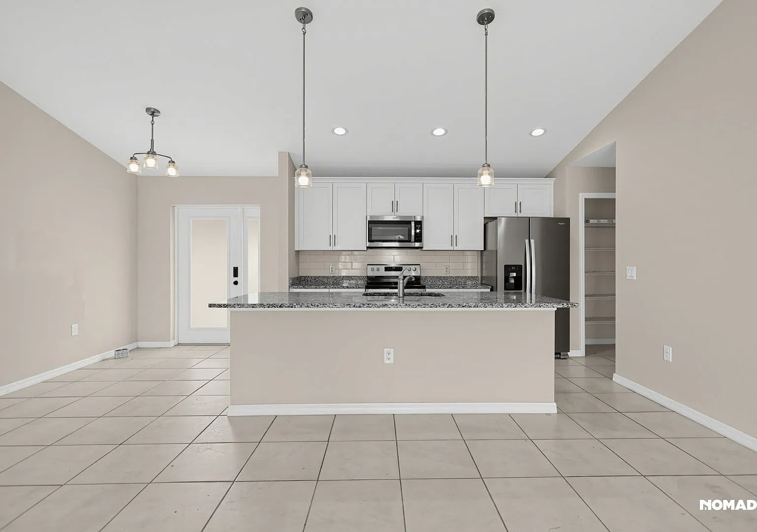 Spacious 4BR House in Cape Coral — Photo 4