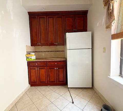 4th image of 155 87th St #2