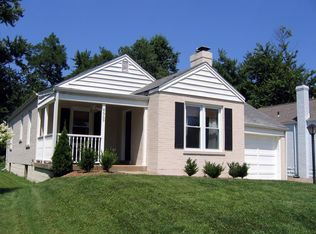 8669 Litzsinger Rd, Saint Louis, MO 63144