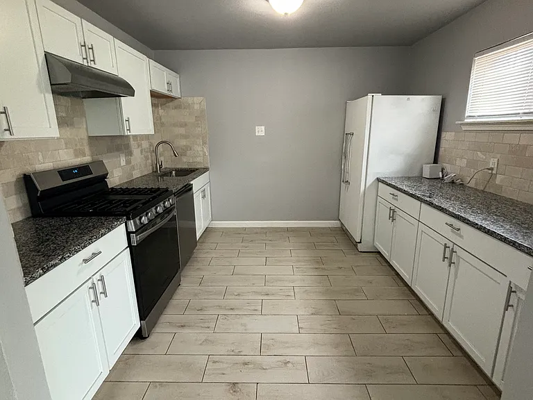 4728 Crenshaw Ave — Photo 18