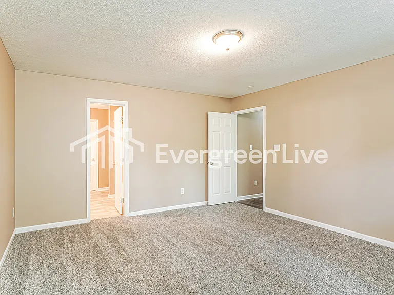 4237 Waylon Dr — Photo 7
