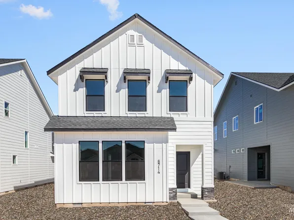 6714 W Redwood Creek Dr, Meridian, ID 83646