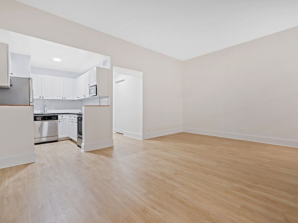 1st image of 50 W 34th St APT 20A4
