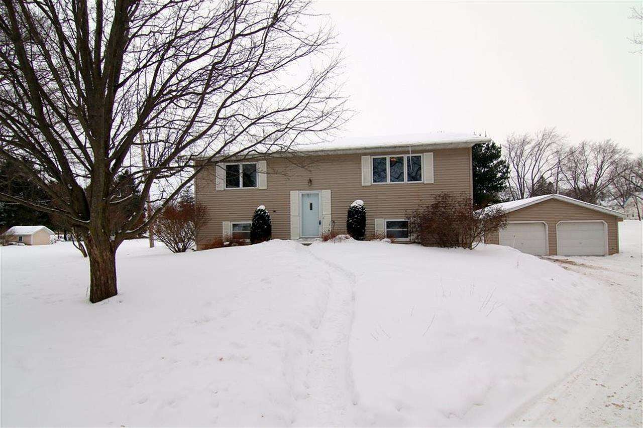 4630 Maple St, Morrisonville, WI 53571 Zillow