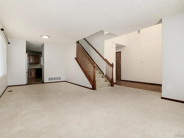 9865 Falcon Ln — Photo 7