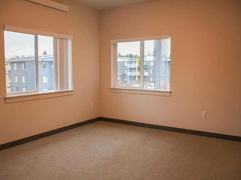 Kirkland Heights Apartments — Photo 74