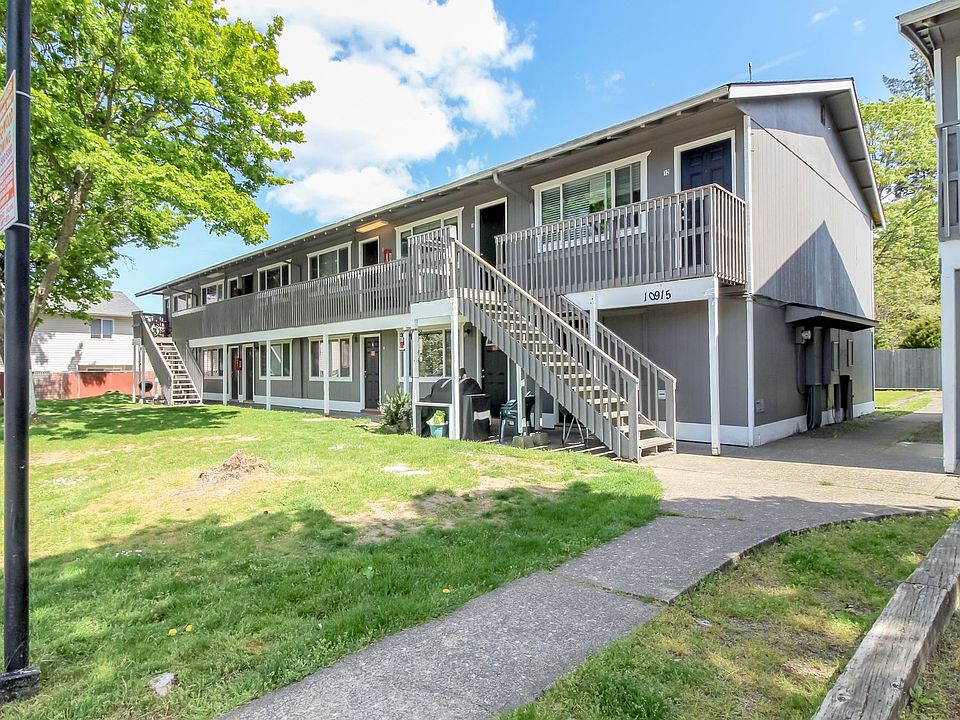 1st image of 10915 Freiday St SW #3