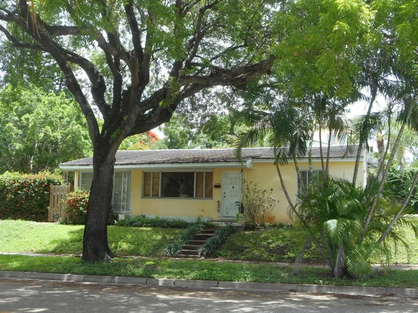 2330 Lake Avenue, West Palm Beach, FL 33401