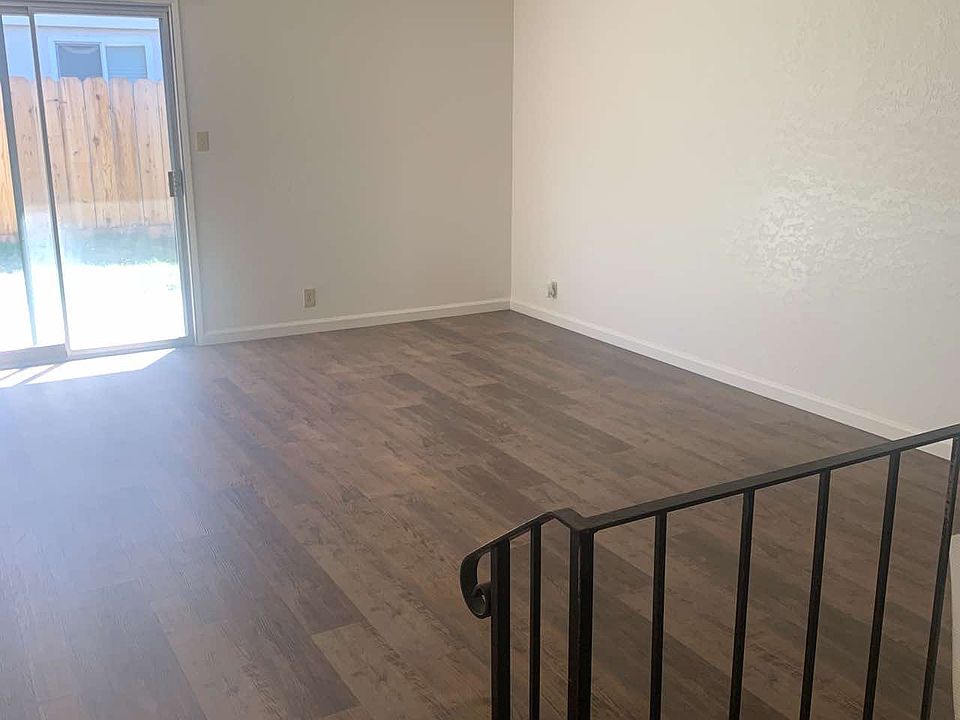 1st image of 1486 Eastwood Ave